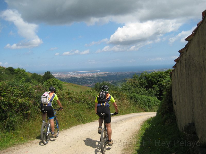 20120714125638_JM.JPG - XIX Vuelta al Concejo de Gijón